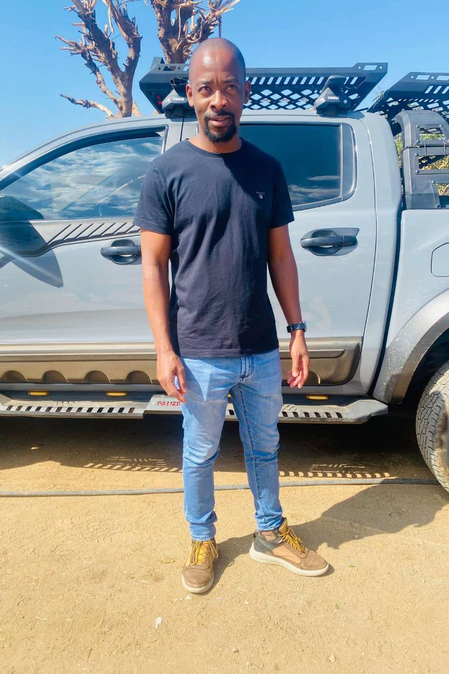 90389747 2737 medium large