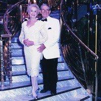 classy lady's photo