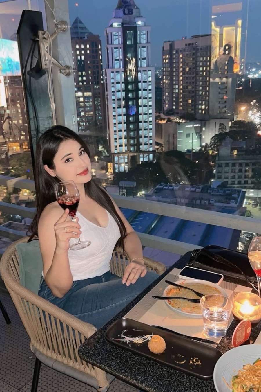 91982951 6796 medium large