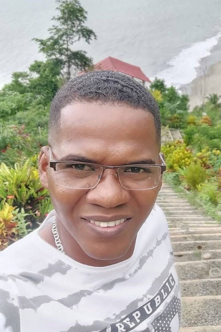 89696404 4429 medium large