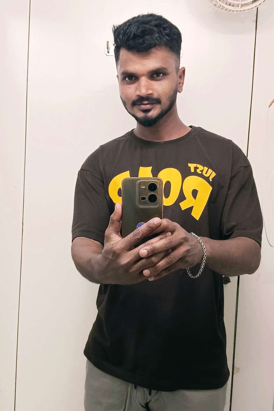 93057231 8992 medium large