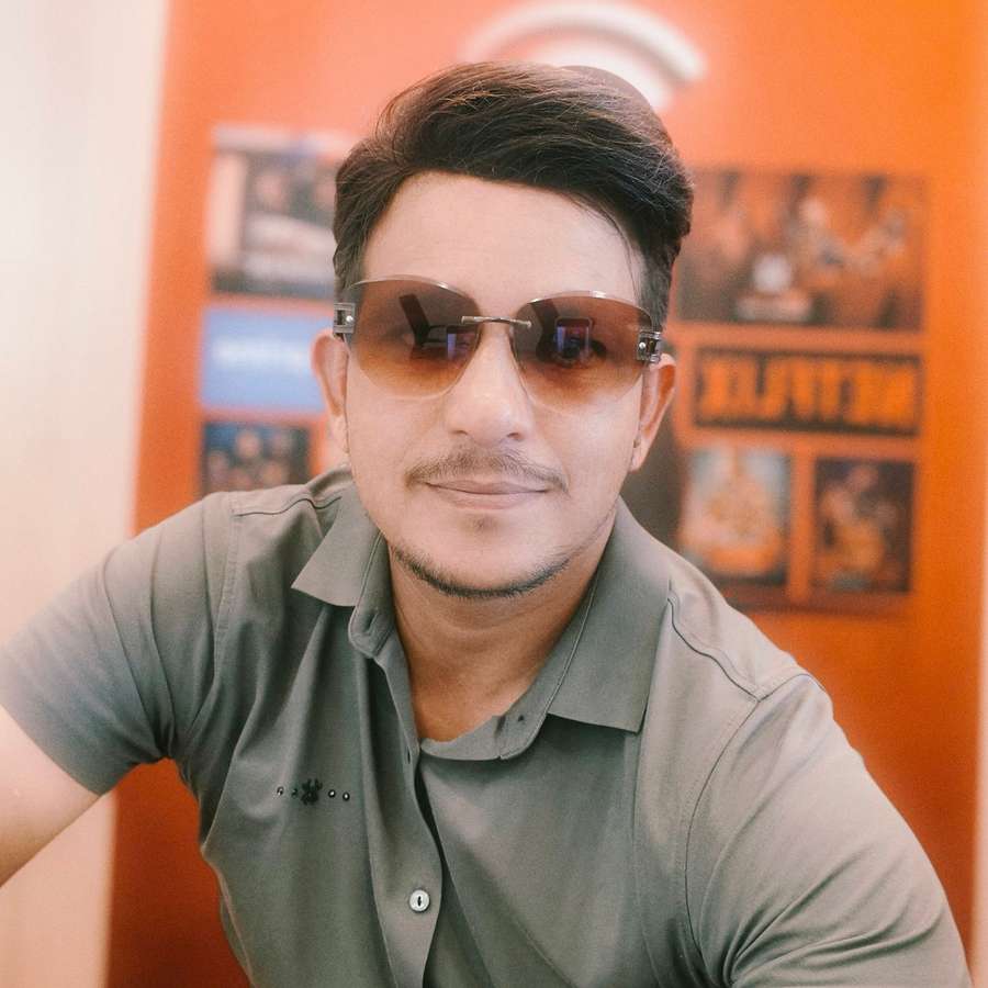 88201305 7828 medium large