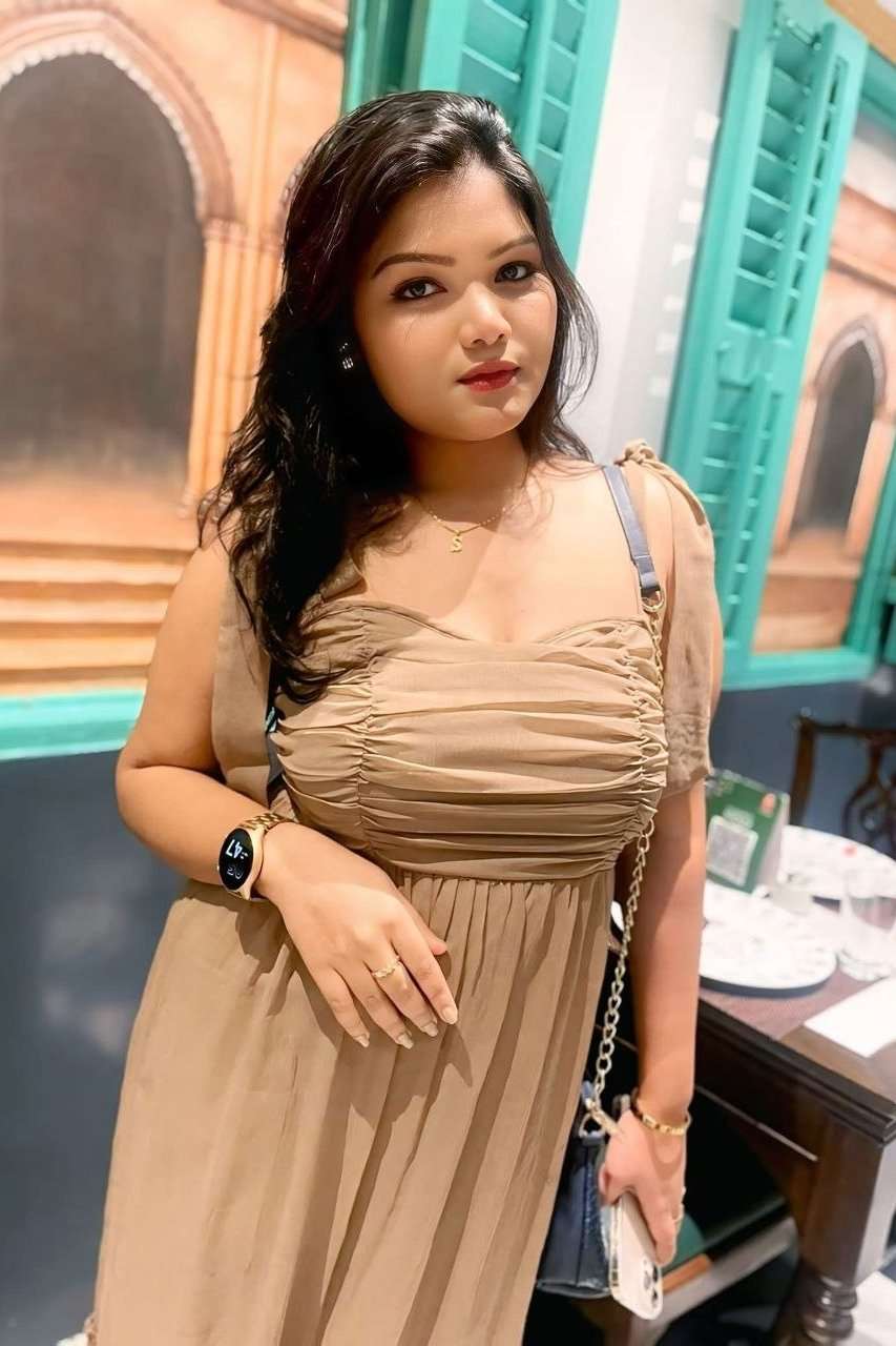 93055162 6829 medium large