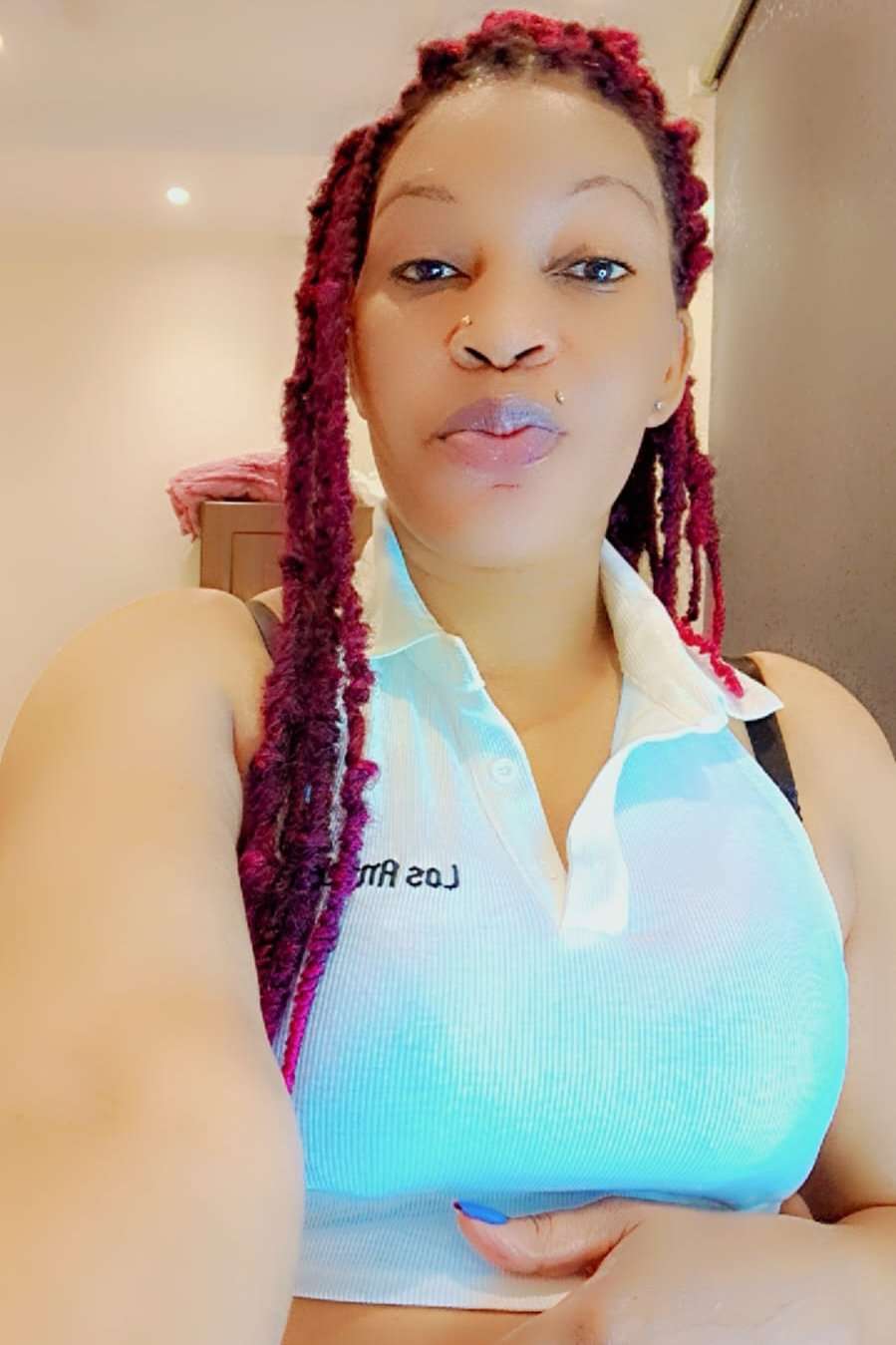 90175370 846 medium large