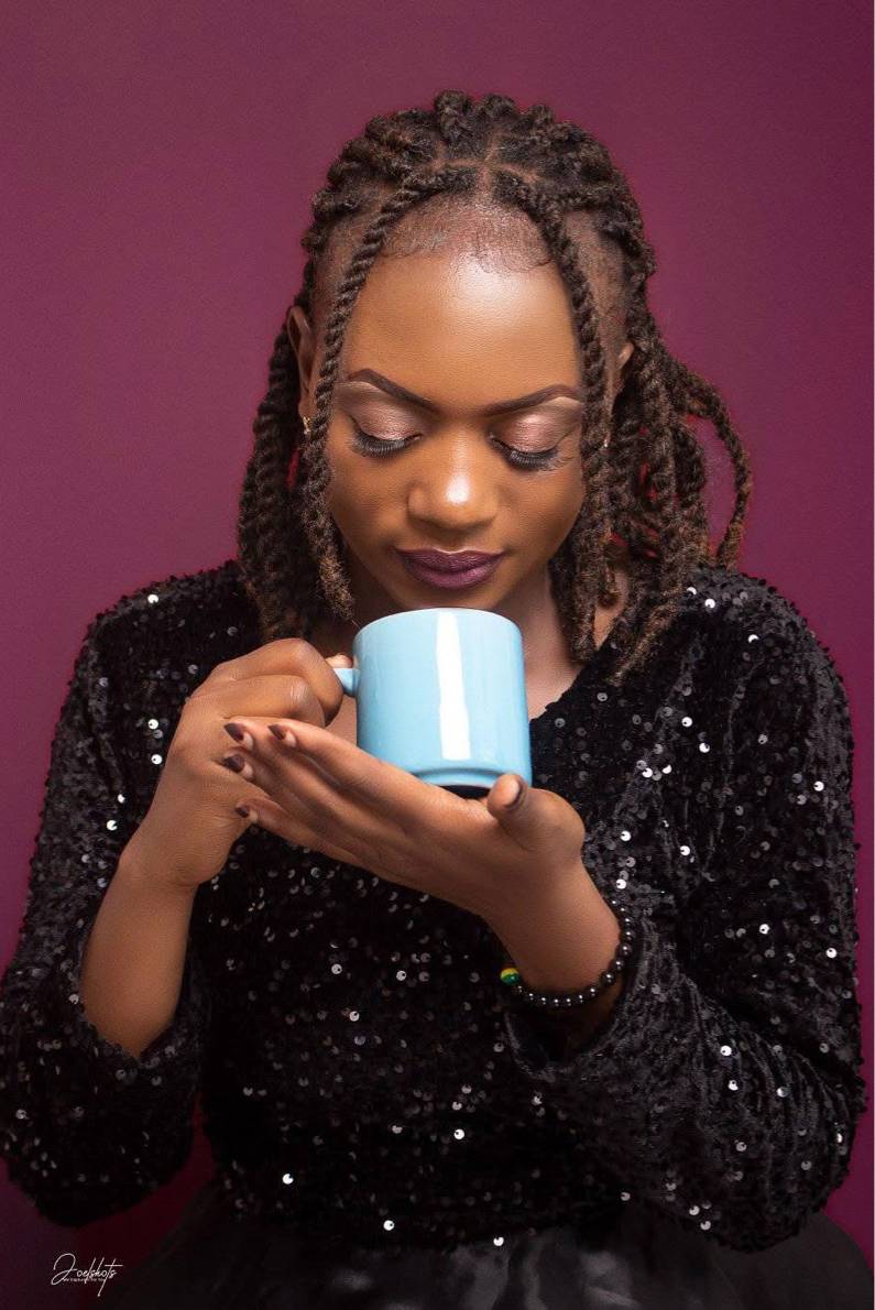 90058518 8364 medium large