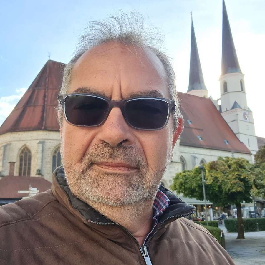 83861698 9639 medium large