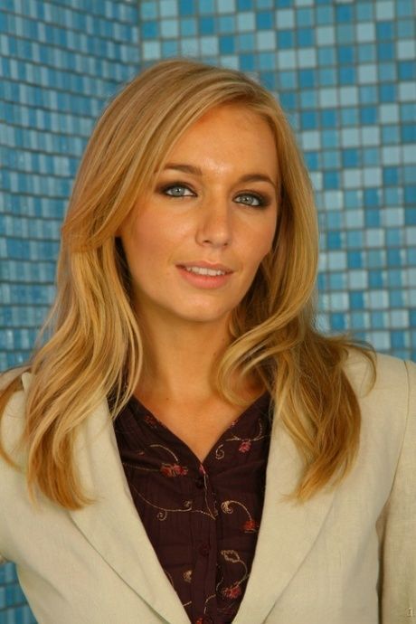 92065016 9102 medium large