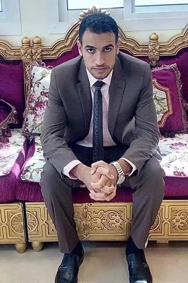 90715882 9435 medium large