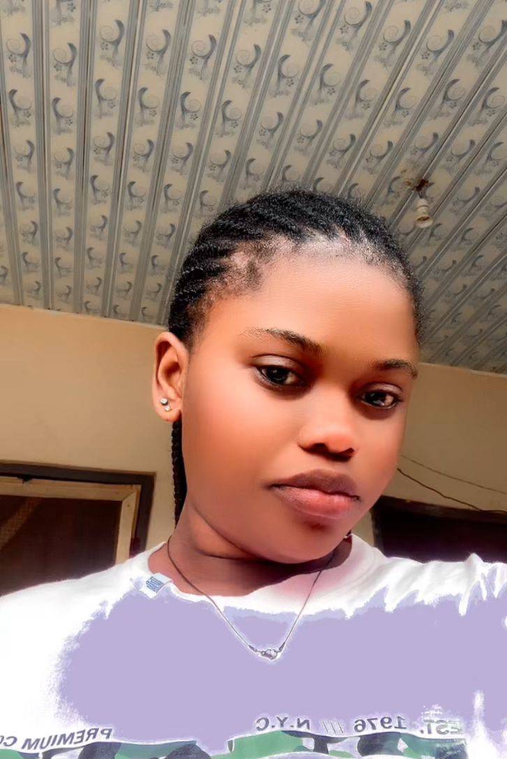 89893850 8684 medium large