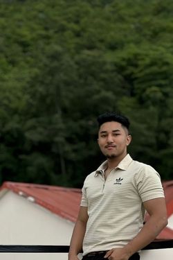 Ezan's photo