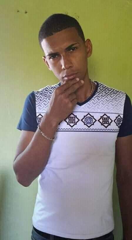 80975998 9888 medium large