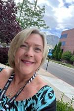 Leslie Elina 's photo