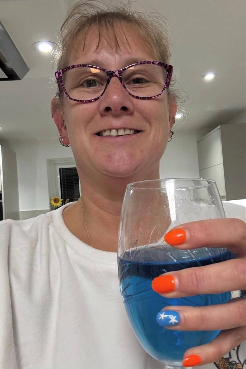 90973074 6817 medium large