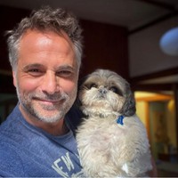 Harry valenzia 's photo