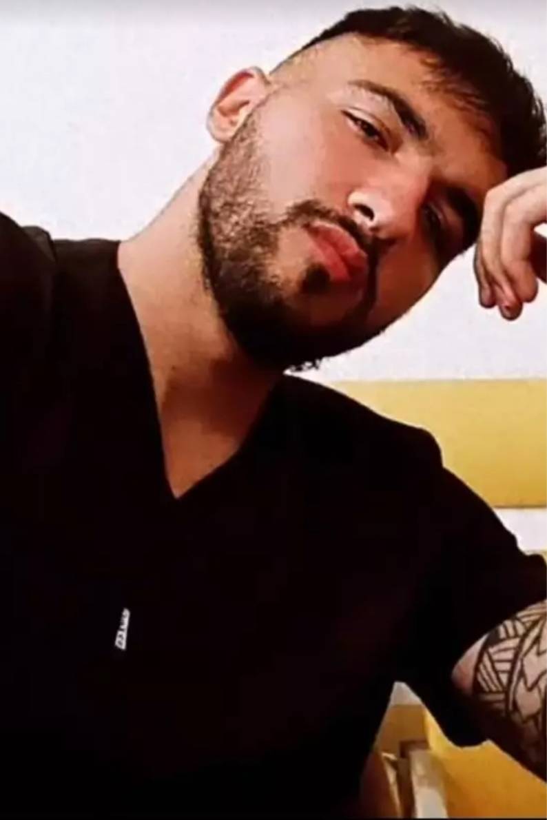 90079426 2392 medium large