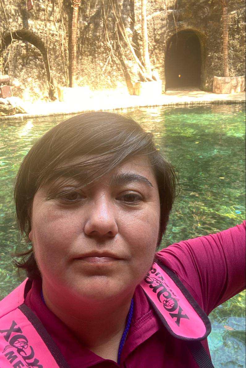 90147048 2745 medium large