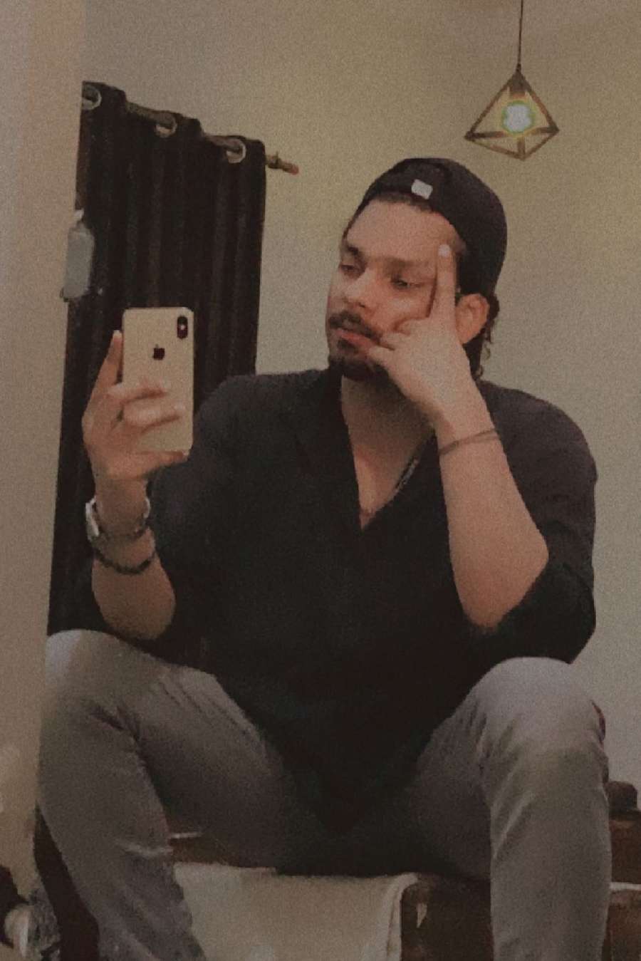 22819199 8872 medium large