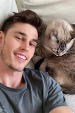 Victor Anderson's photo