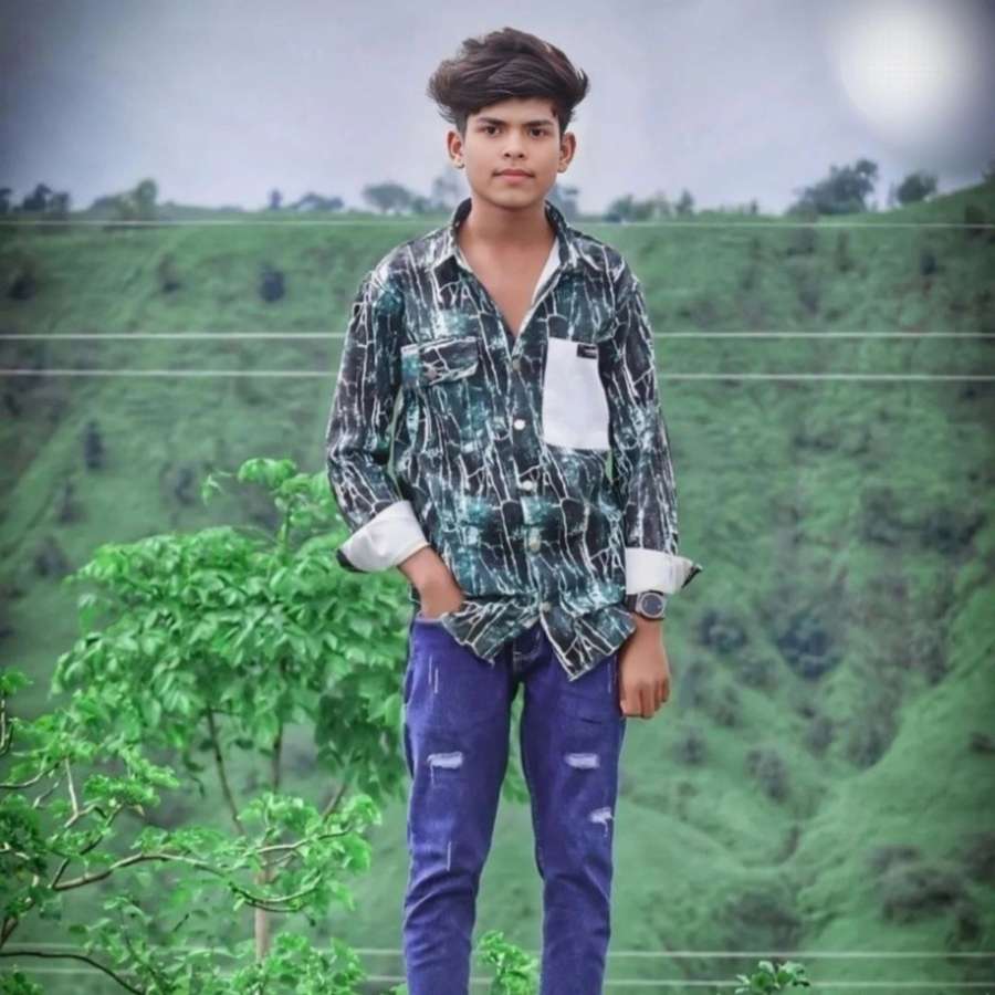 87780372 464 medium large