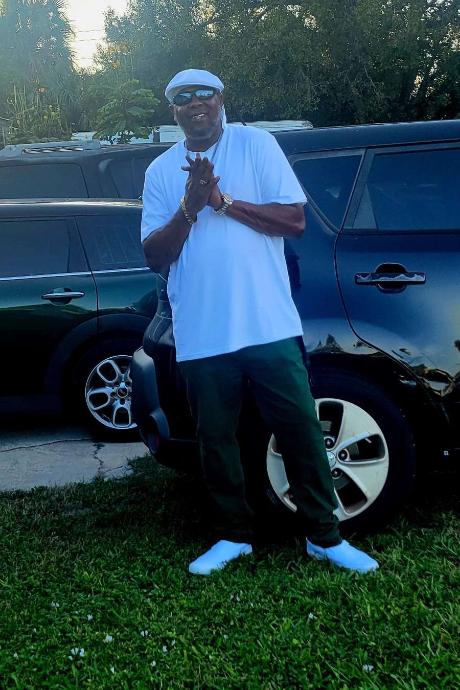 4936276 253 medium large