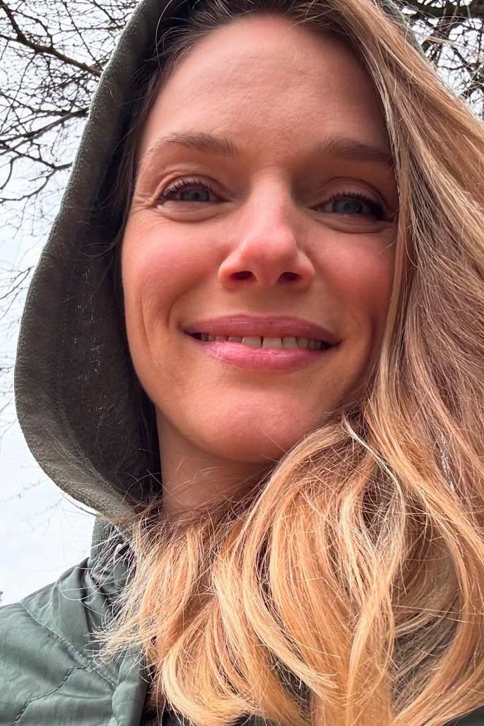 89673853 1808 medium large