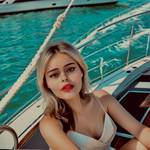 LOOKINTOMYEYES's photo