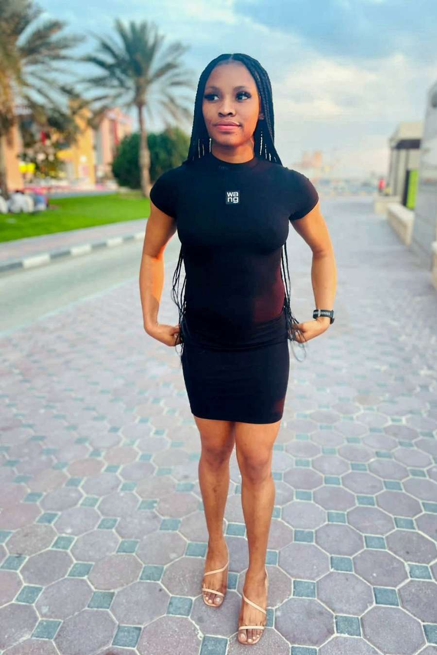 90702627 5423 medium large