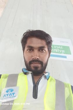Lucky 's photo