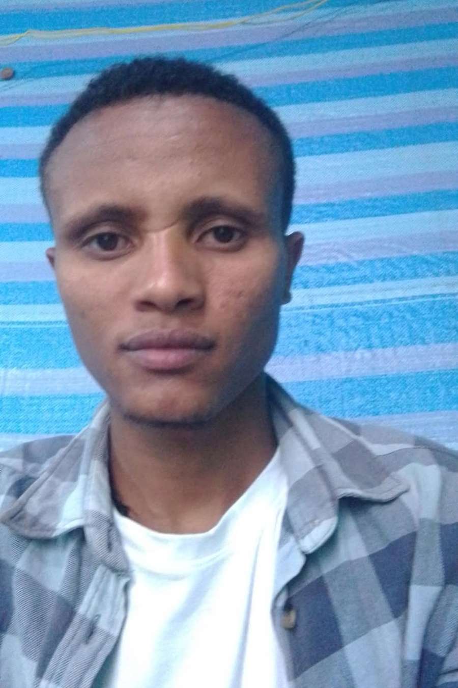 90991353 489 medium large