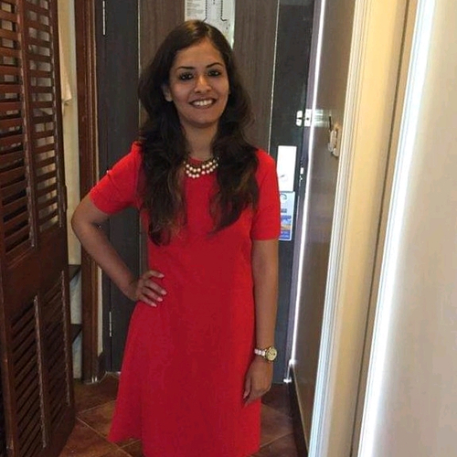 Nisha: Hi.. | Noida Asian Dating