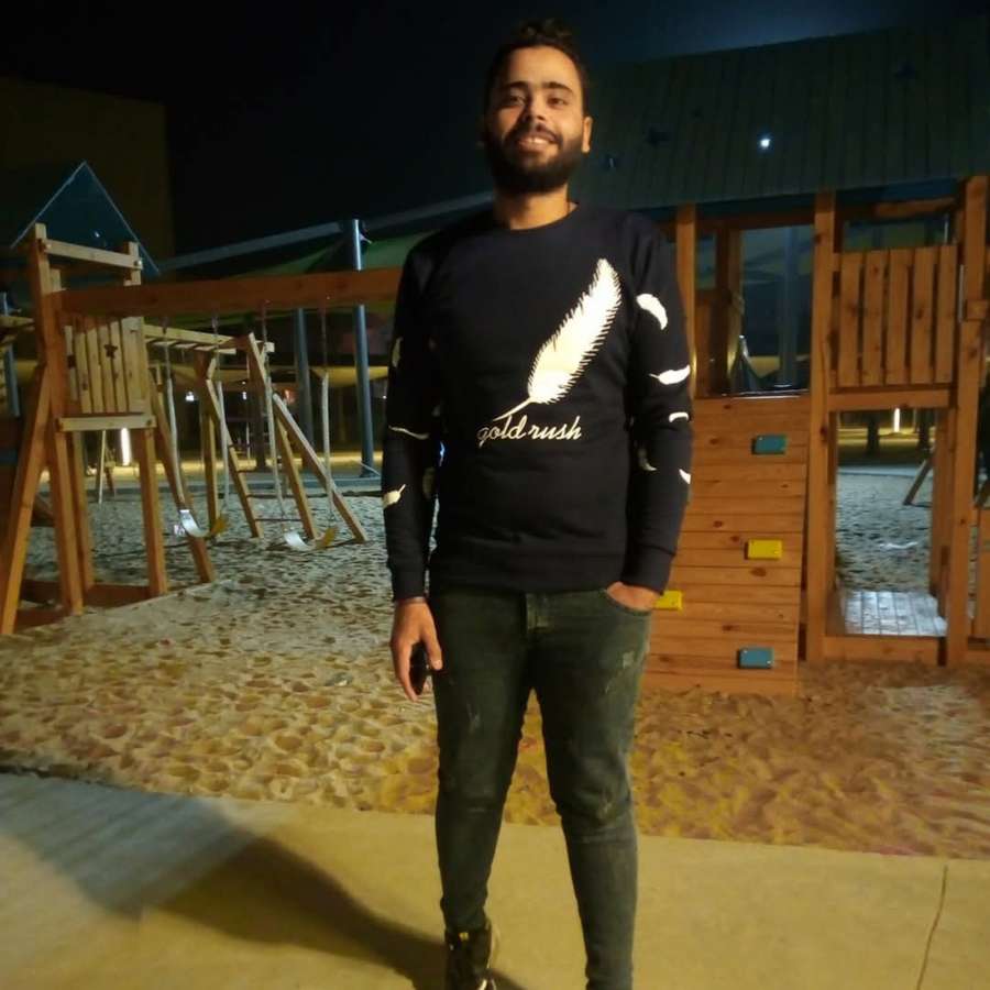84644130 7747 medium large