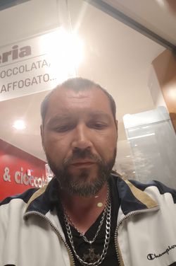 Andriy 's photo