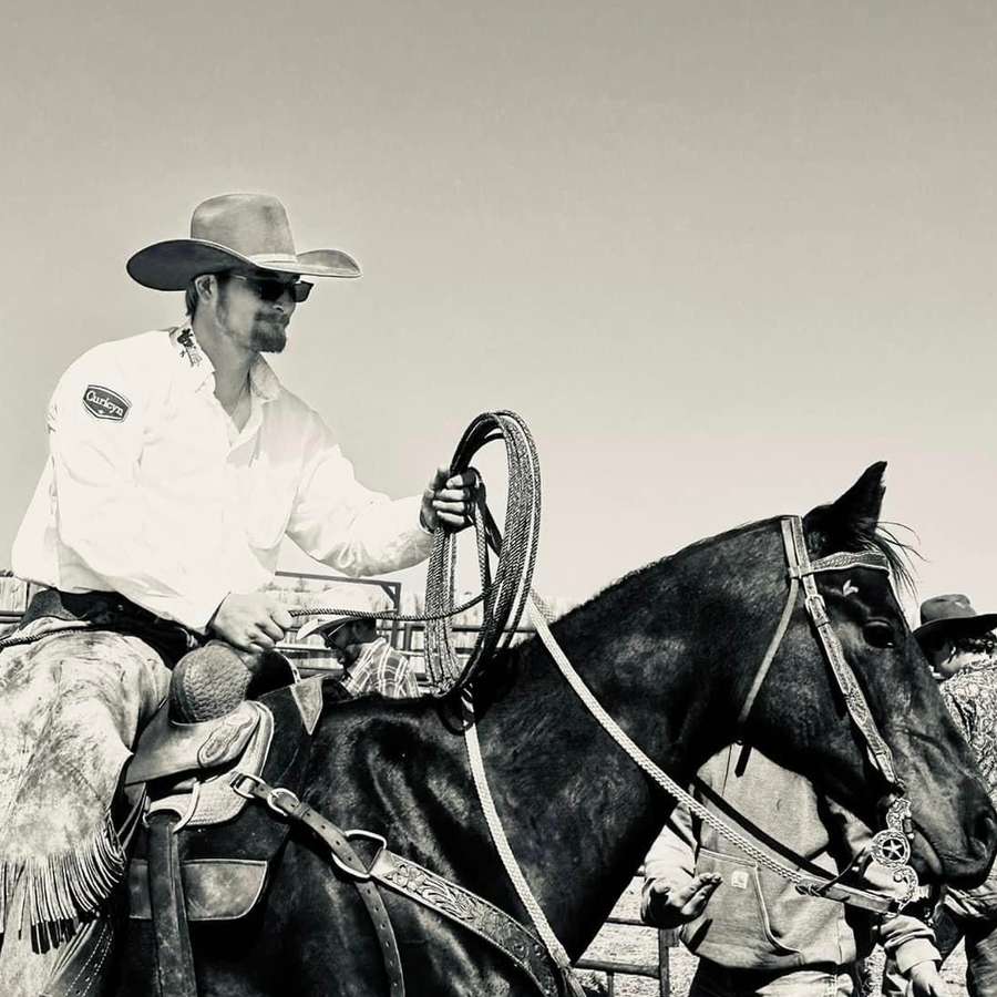 85463670 1753 medium large