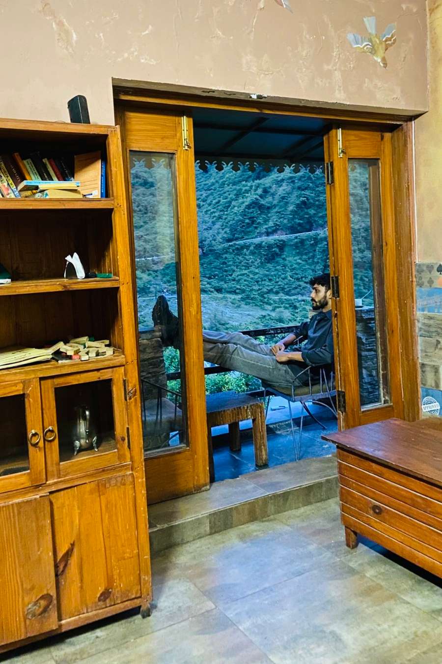 89818856 2453 medium large