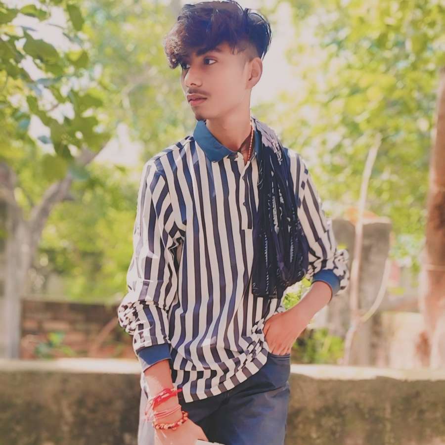84367578 9751 medium large
