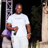 Chavaughn blake 's photo