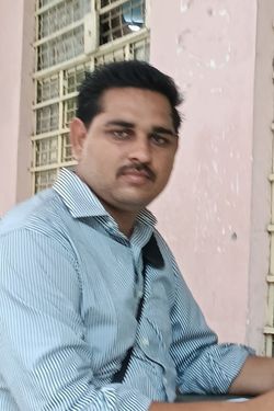 Secret freindship with house wife 's photo