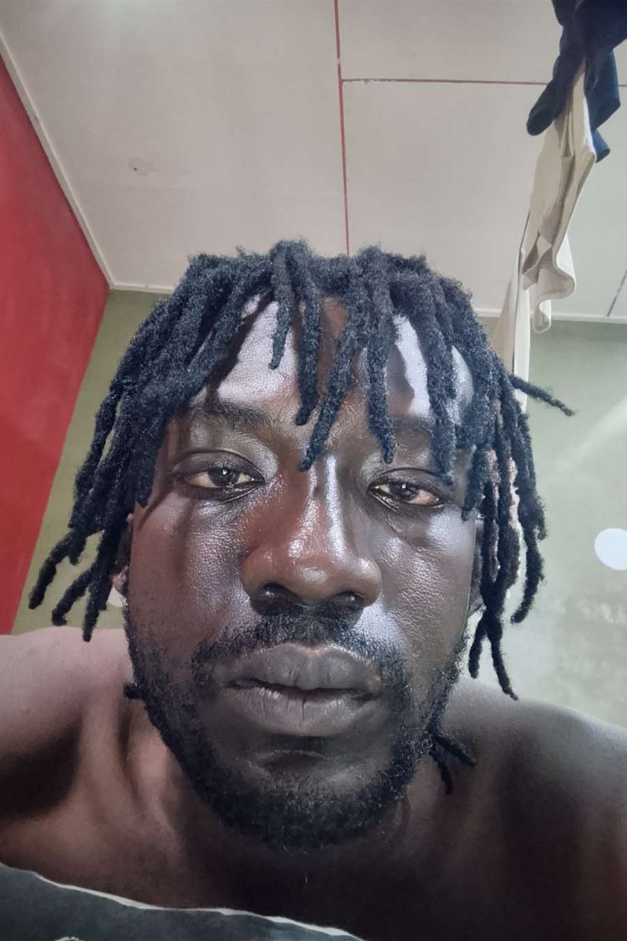 90421704 9317 medium large