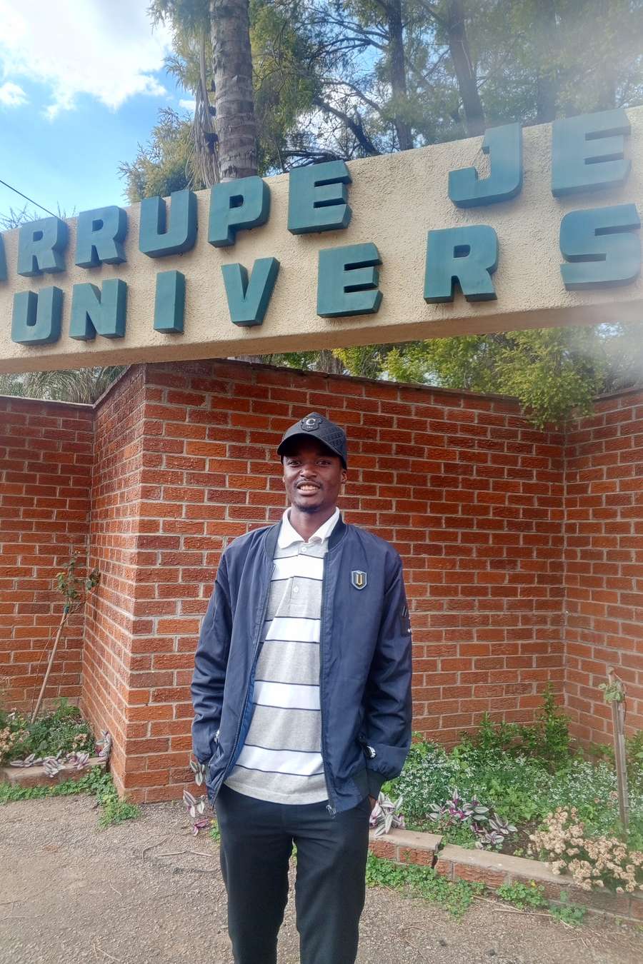 90665377 7029 medium large