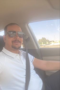 Hesham's photo