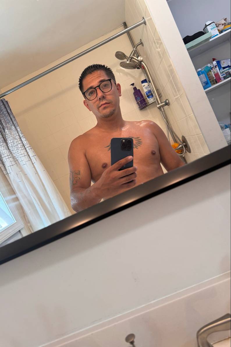 88948831 1028 medium large