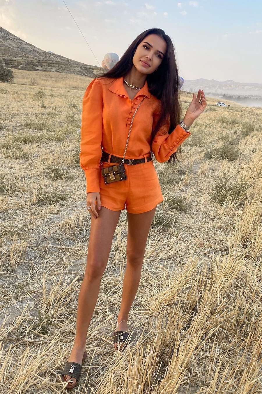 89429554 2877 medium large