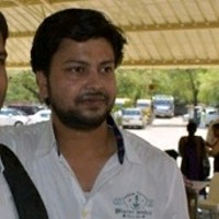 Kishlaya Kashyap 's photo