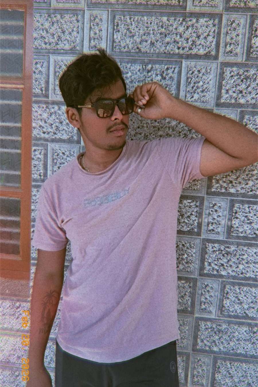 92522476 549 medium large