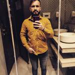 Mani kandari's photo