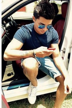 Leo's photo