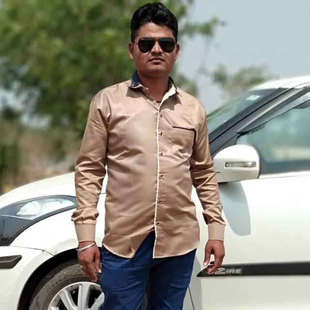 84760967 827 medium large