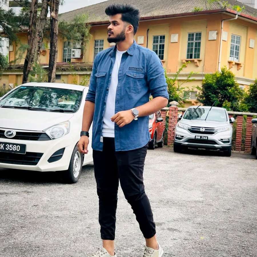 84336071 1916 medium large