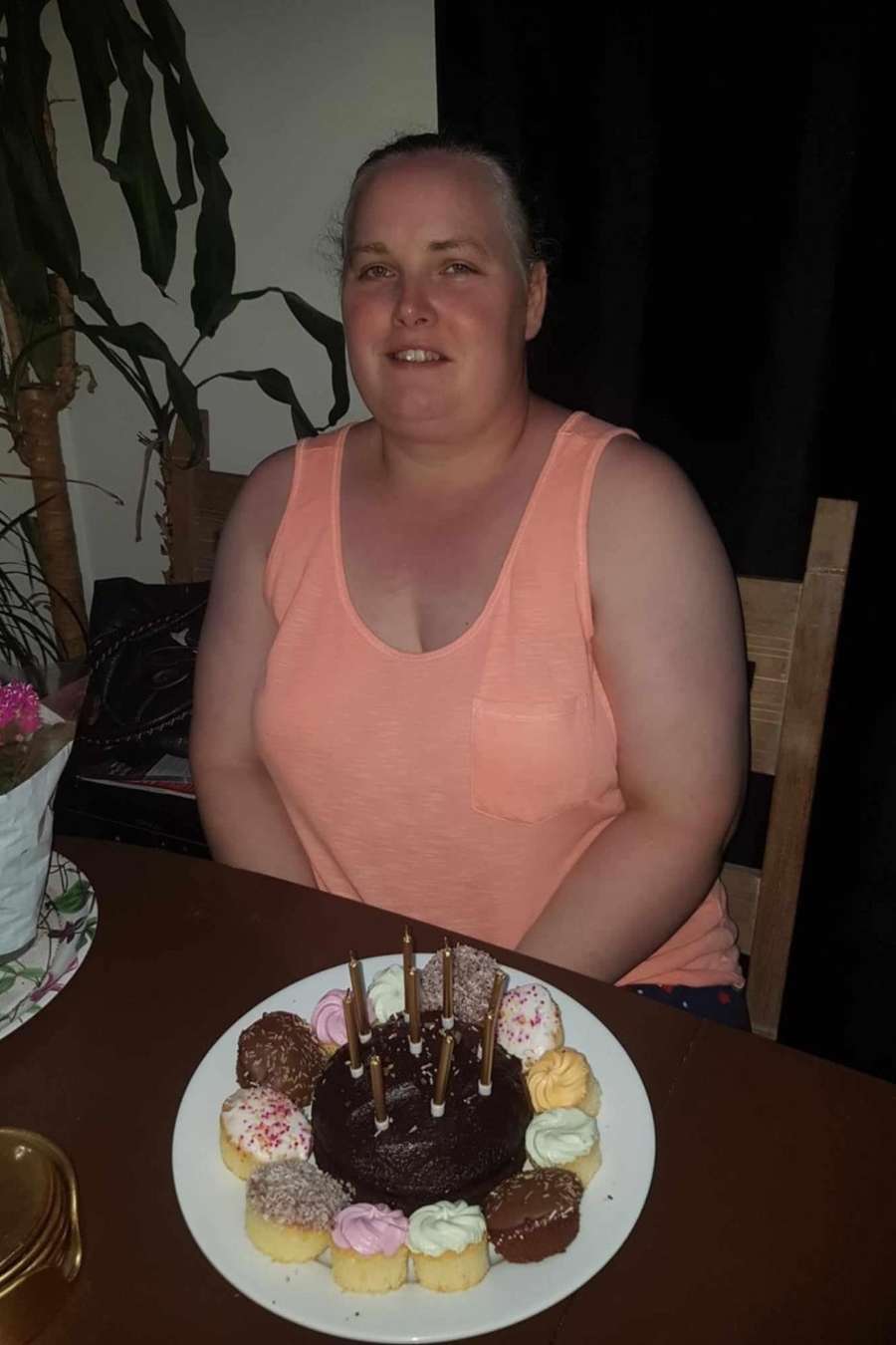 90067198 1799 medium large