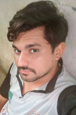 Jayesh 's photo